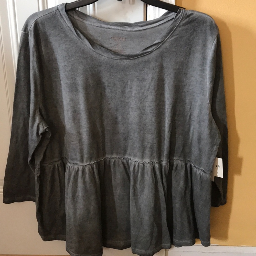 🆕 Arizona Jean Co. Peplum Ruffle Top